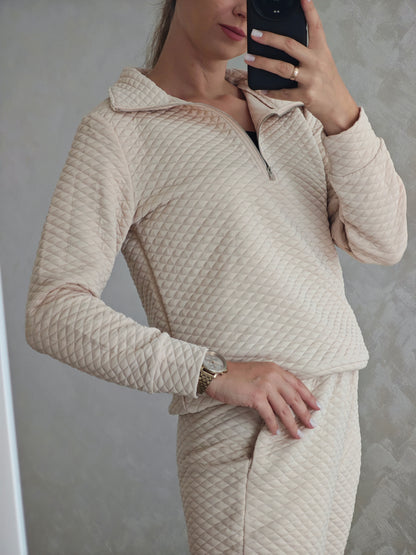 Laisvalaikio kostiumėlis "Milky"